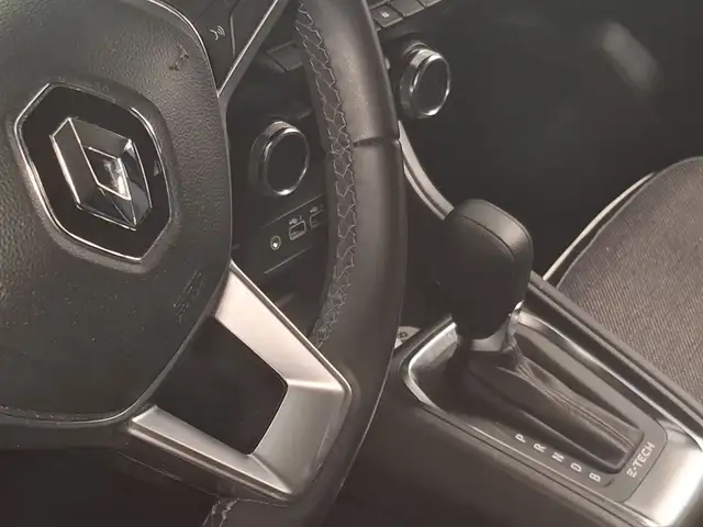 Renault Captur view 15