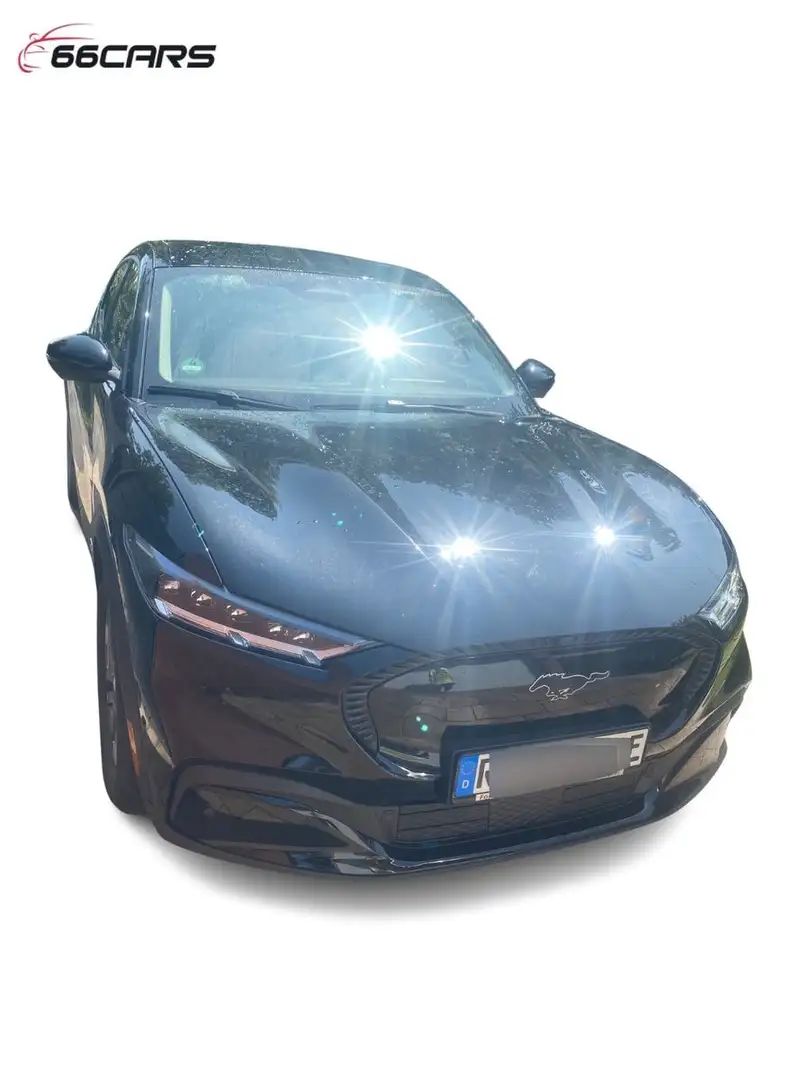 Ford Mustang Mach-E *ACC*NAVI*1 Vorbesitzer*Winterpk* Schwarz - 2