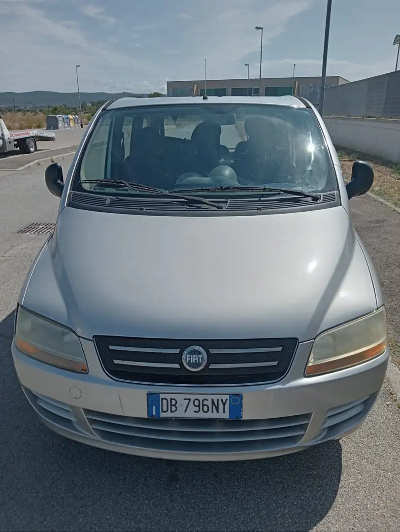 Fiat Multipla 1.9 MJT Szürke - 1