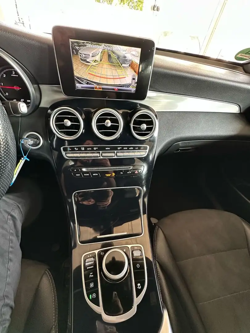 Mercedes-Benz GLC 220 d 4Matic: Netto=15000.-euro Zwart - 2