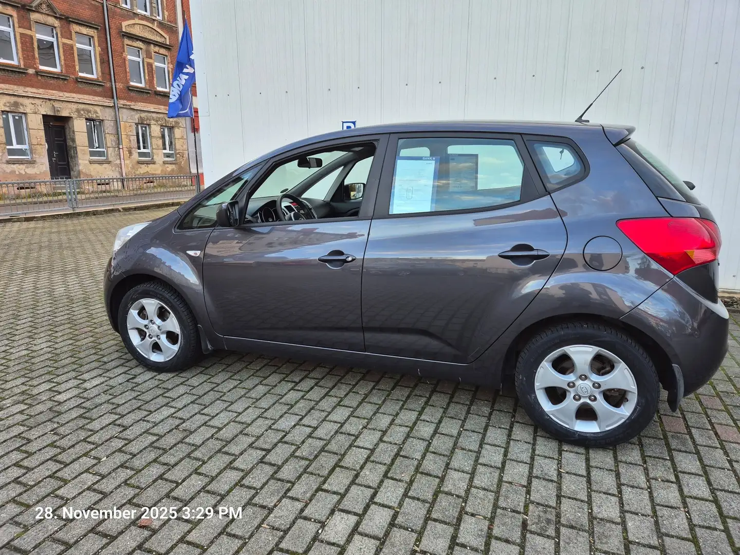 Kia Venga Business Line / Allwetterreifen/hoher Einstieg Grau - 2