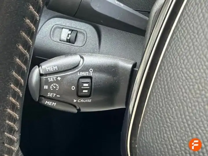 Peugeot Rifter 1.5 BlueHDi Allure Standard 2019, foto 26