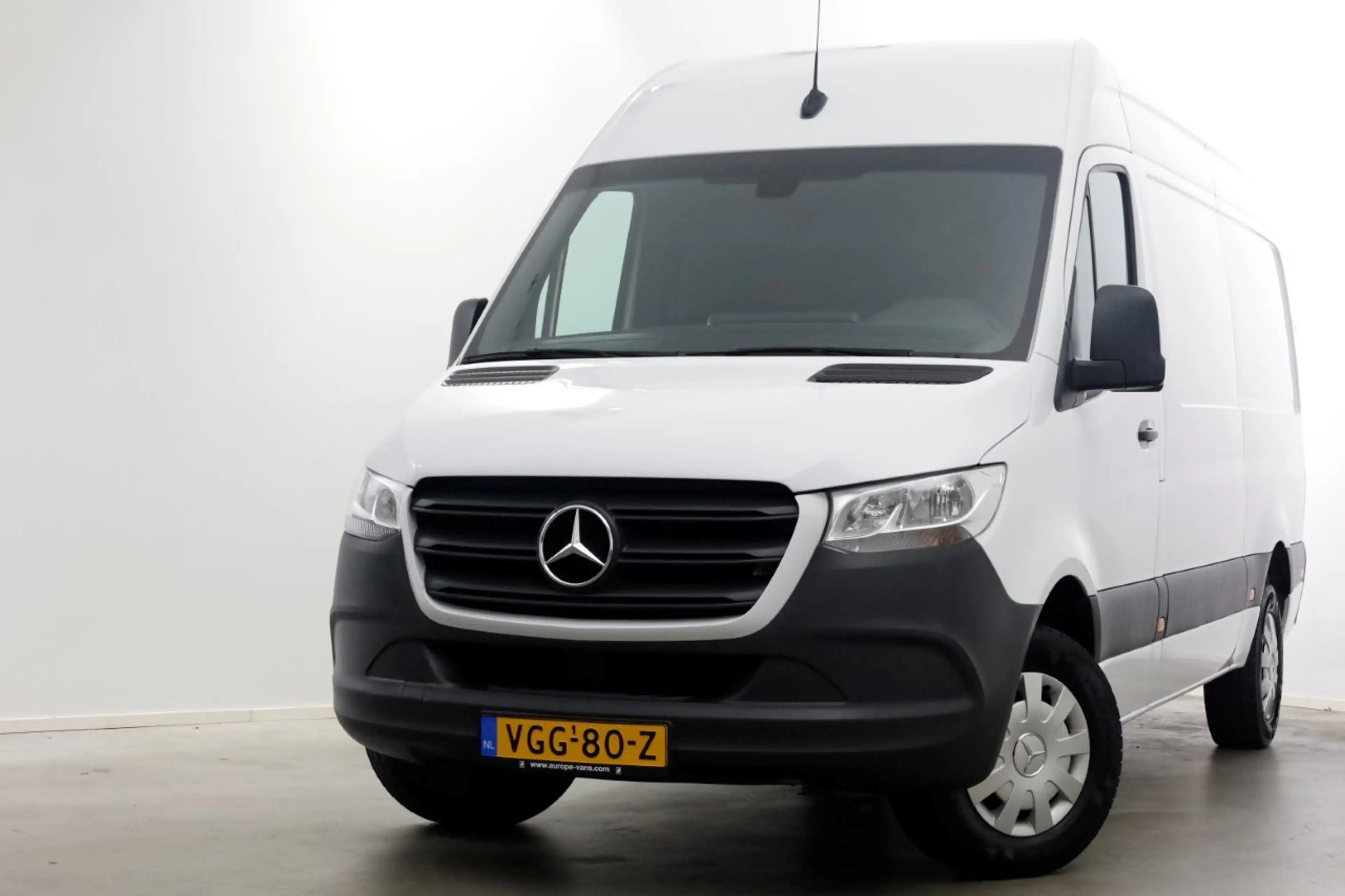 Mercedes-Benz Sprinter 316 CDI 163pk RWD L2H2 7G Automaat Airco/Navi/Trek