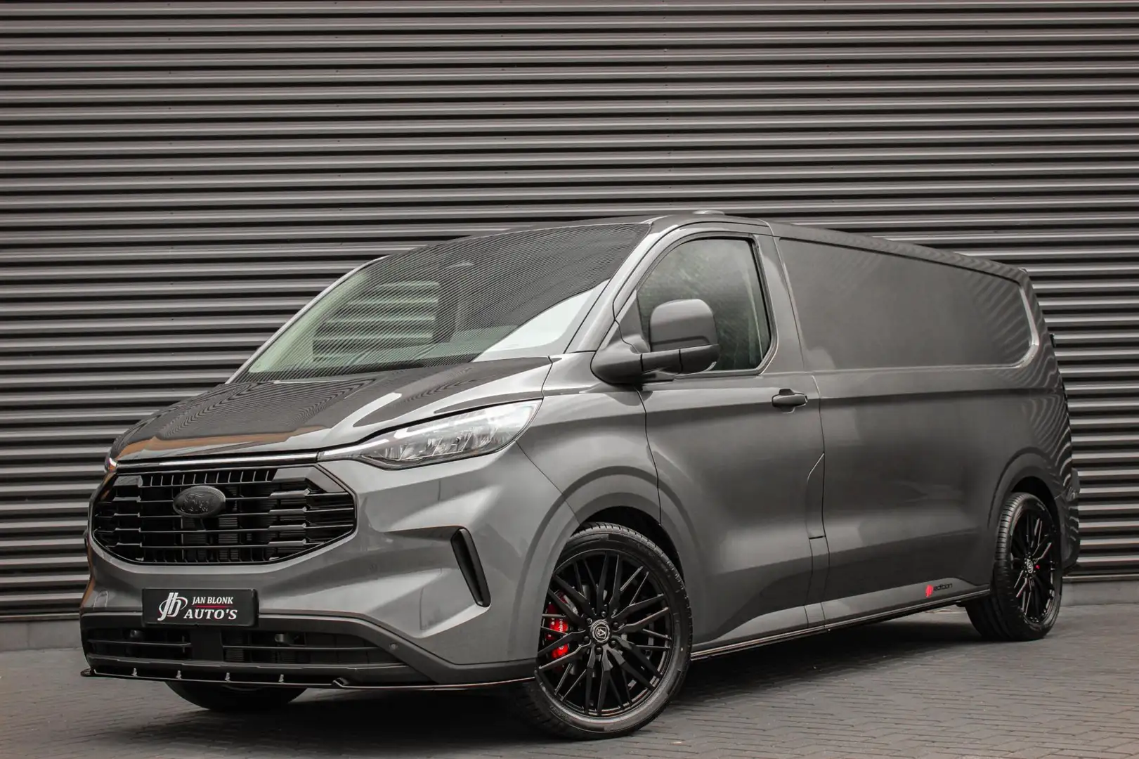 Ford Transit Custom 300 2.0 TDCI L2H1 AUTOMAAT 136PK JB- EDITION / FUL Grijs - 1