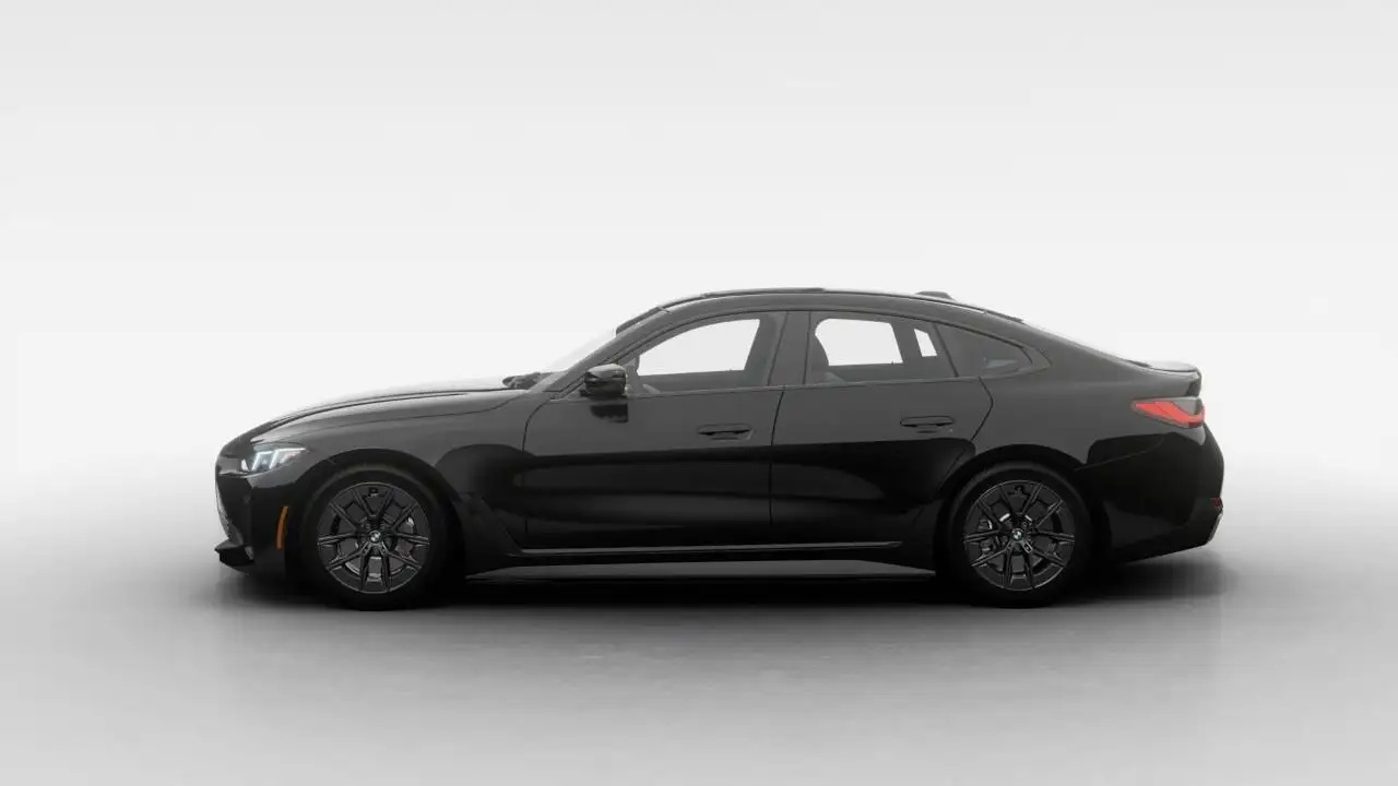 BMW i4 снимка BMW i4