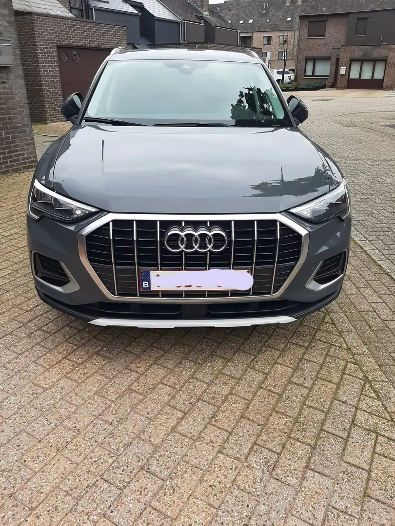 Audi Q3 35 TFSI S tronic - 1
