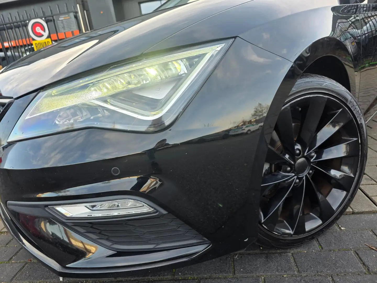SEAT Leon ST 1.4 EcoTSI FR Business Intense | Met o.a. clima Noir - 2