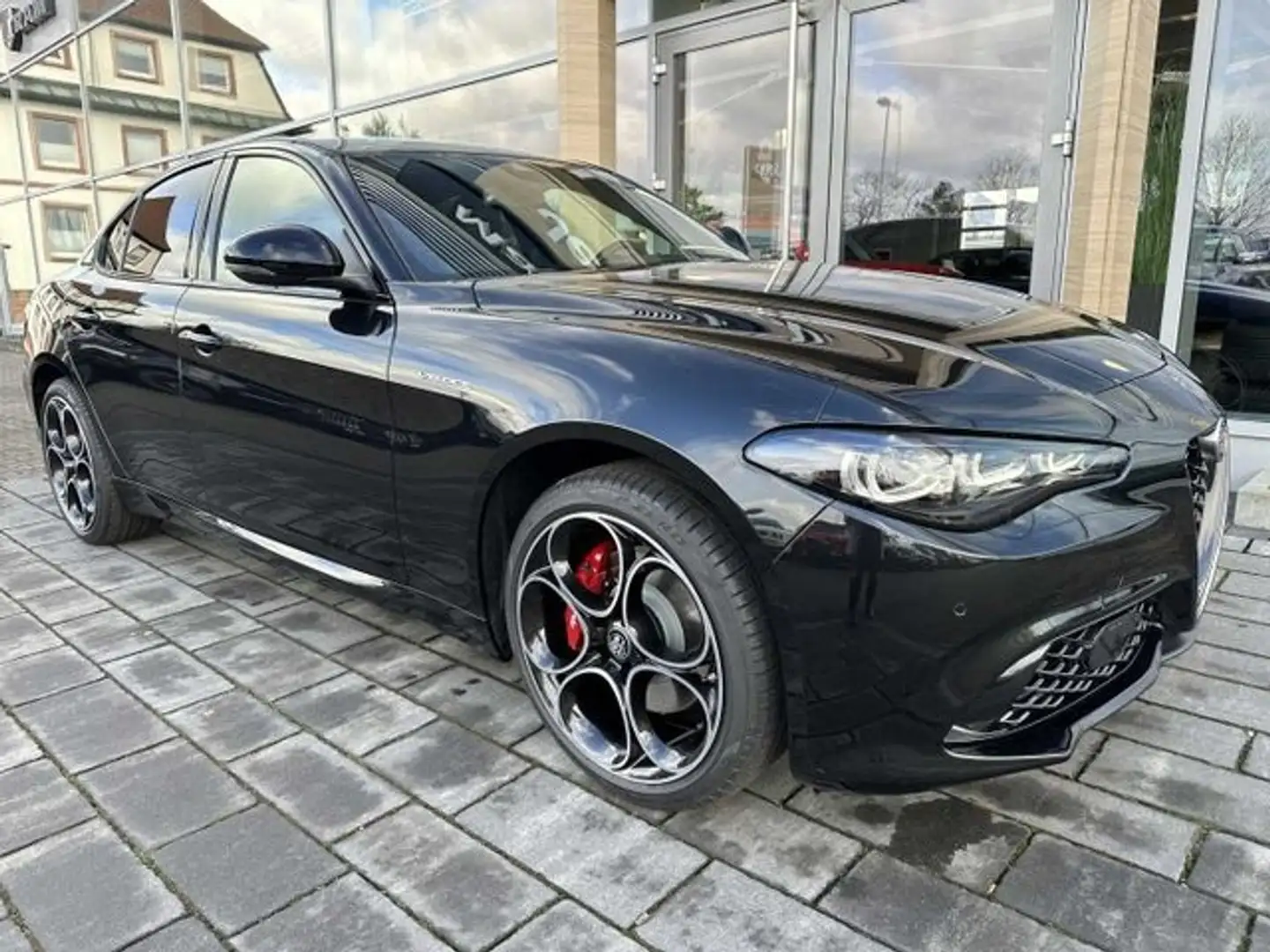 Alfa Romeo Giulia Q4 2.0 Veloce Technologie-Paket Sportpaket Navi Di Schwarz - 2
