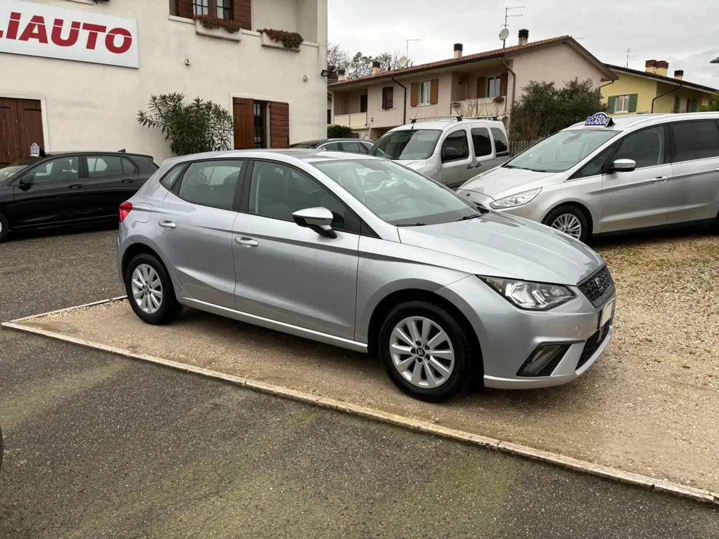 SEAT Ibiza 1.6 TDI 95 CV 5 porte Business NEOPATENTATI Argent - 2