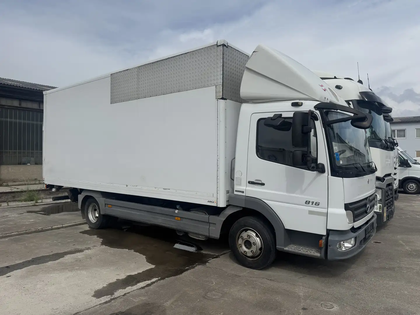 Mercedes-Benz Atego - 2
