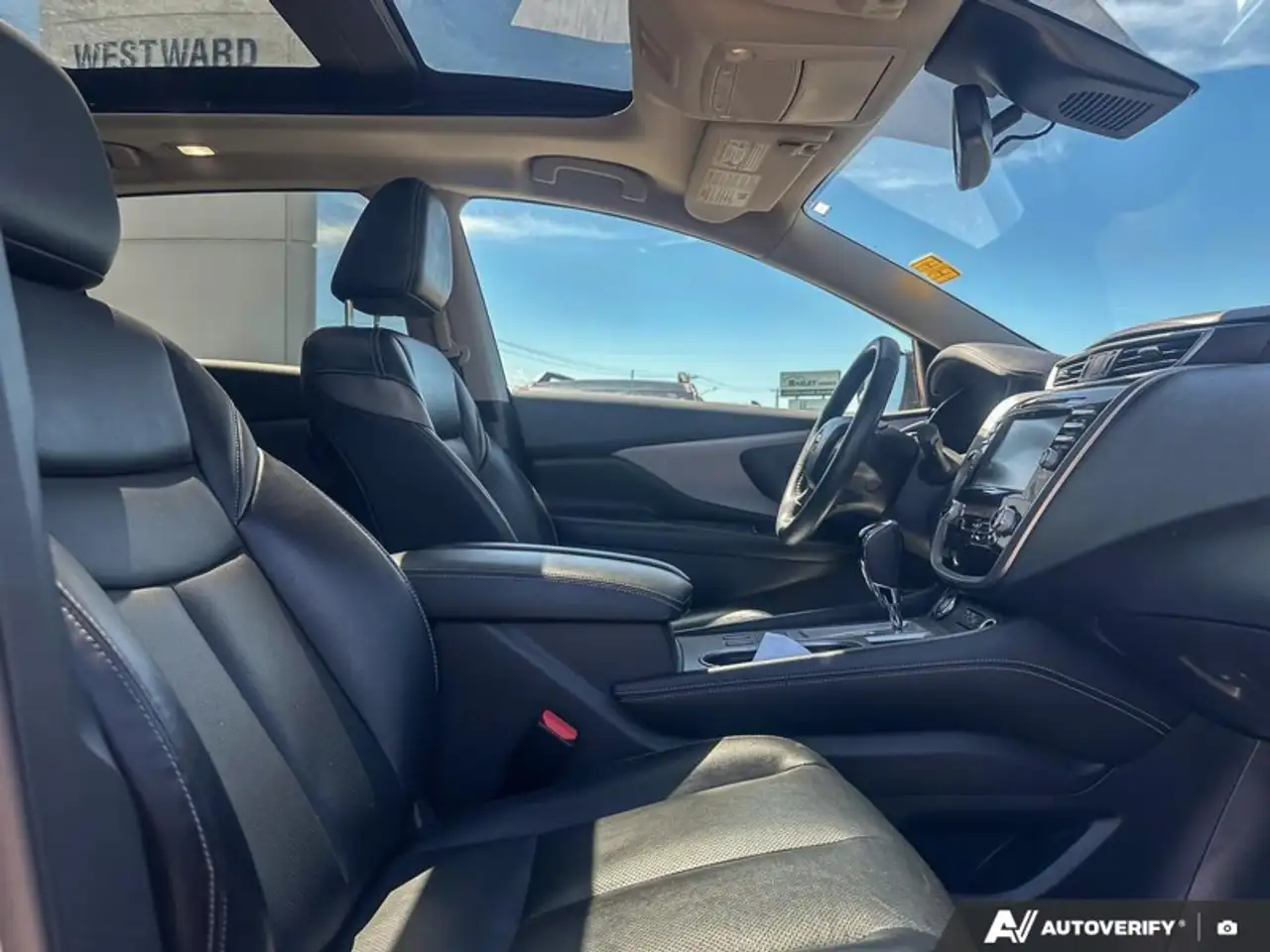 Nissan Murano снимка Nissan Murano