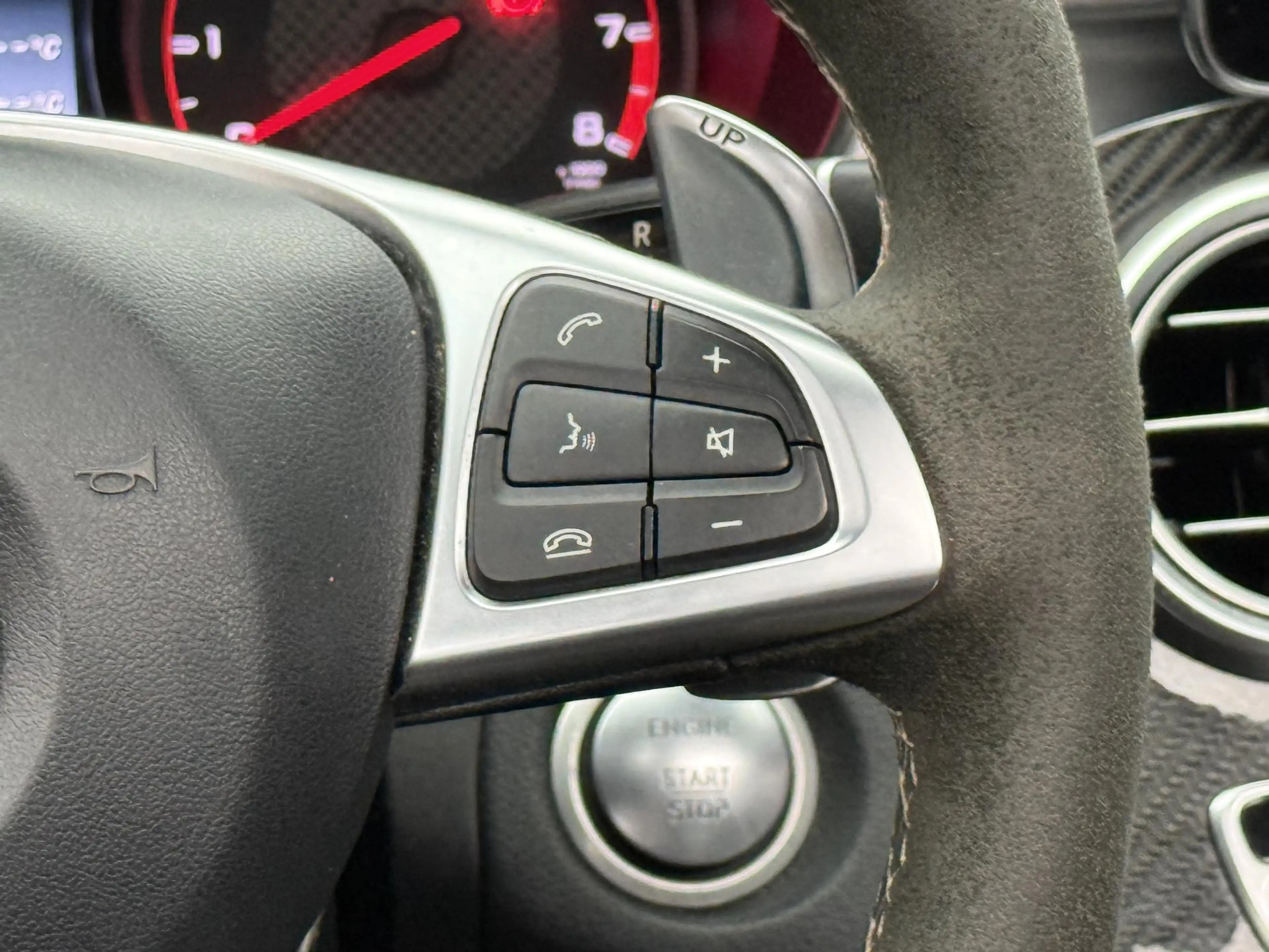 Mercedes-Benz C 63 AMG S | Pano | Burmester — photo 15