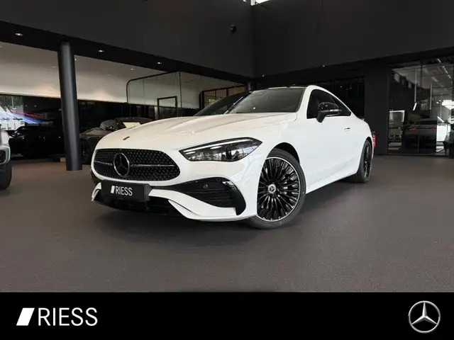 Mercedes-Benz CLE 200 4M AMG+PANO+AHK+DIGI LIGHT+DISTR+KEYLESS