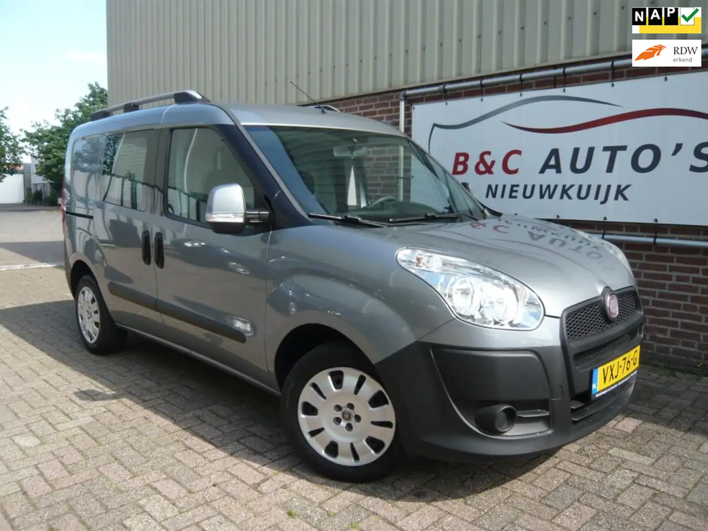 Fiat Doblo Cargo 1.4 / AIRCO / ALLES AANTOONBAAR / A.P.K. 22- Gris - 1