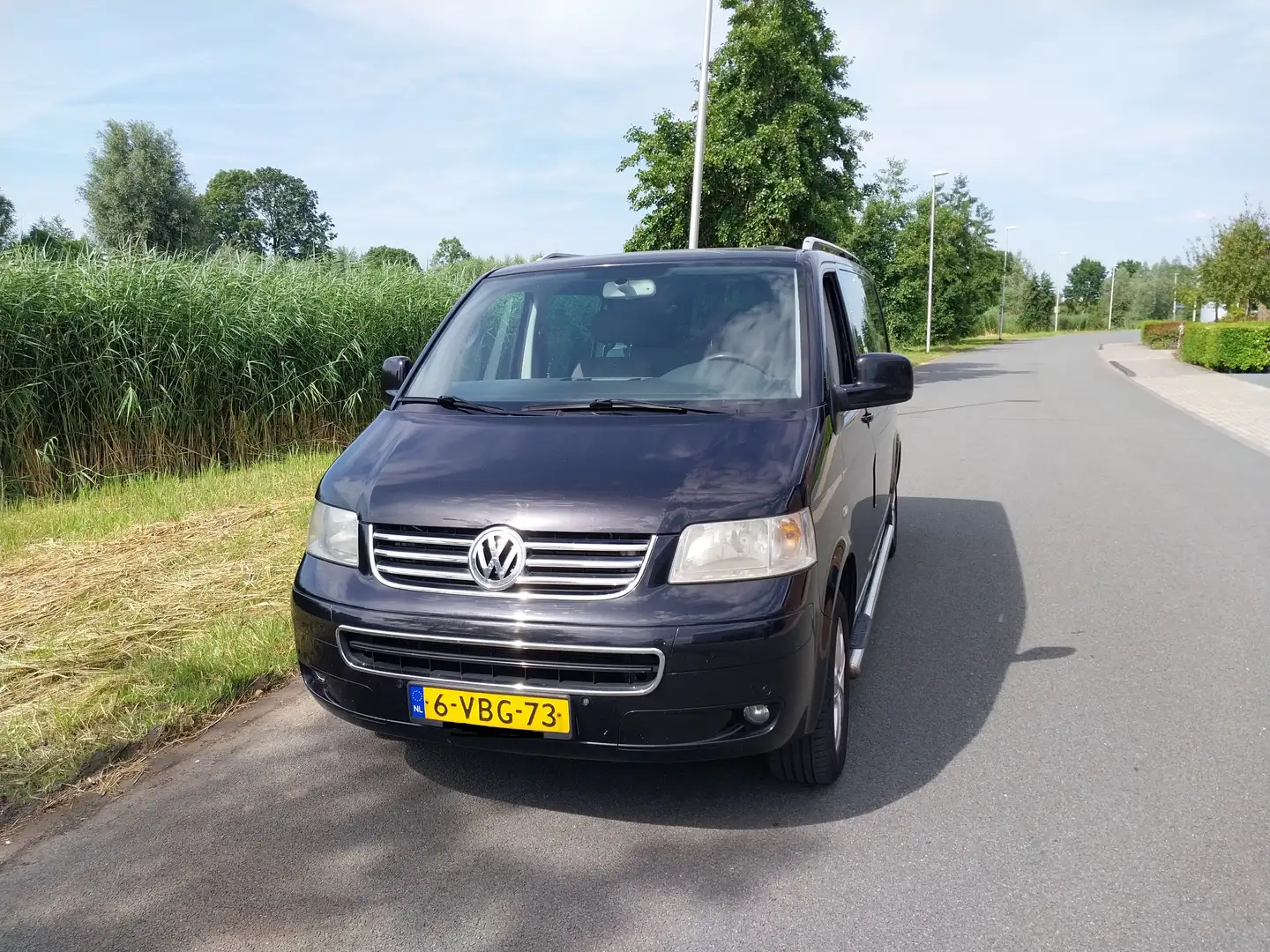 Volkswagen Transporter Transporter 2.5 TDI 340 4M Tr.DC Černá - 1