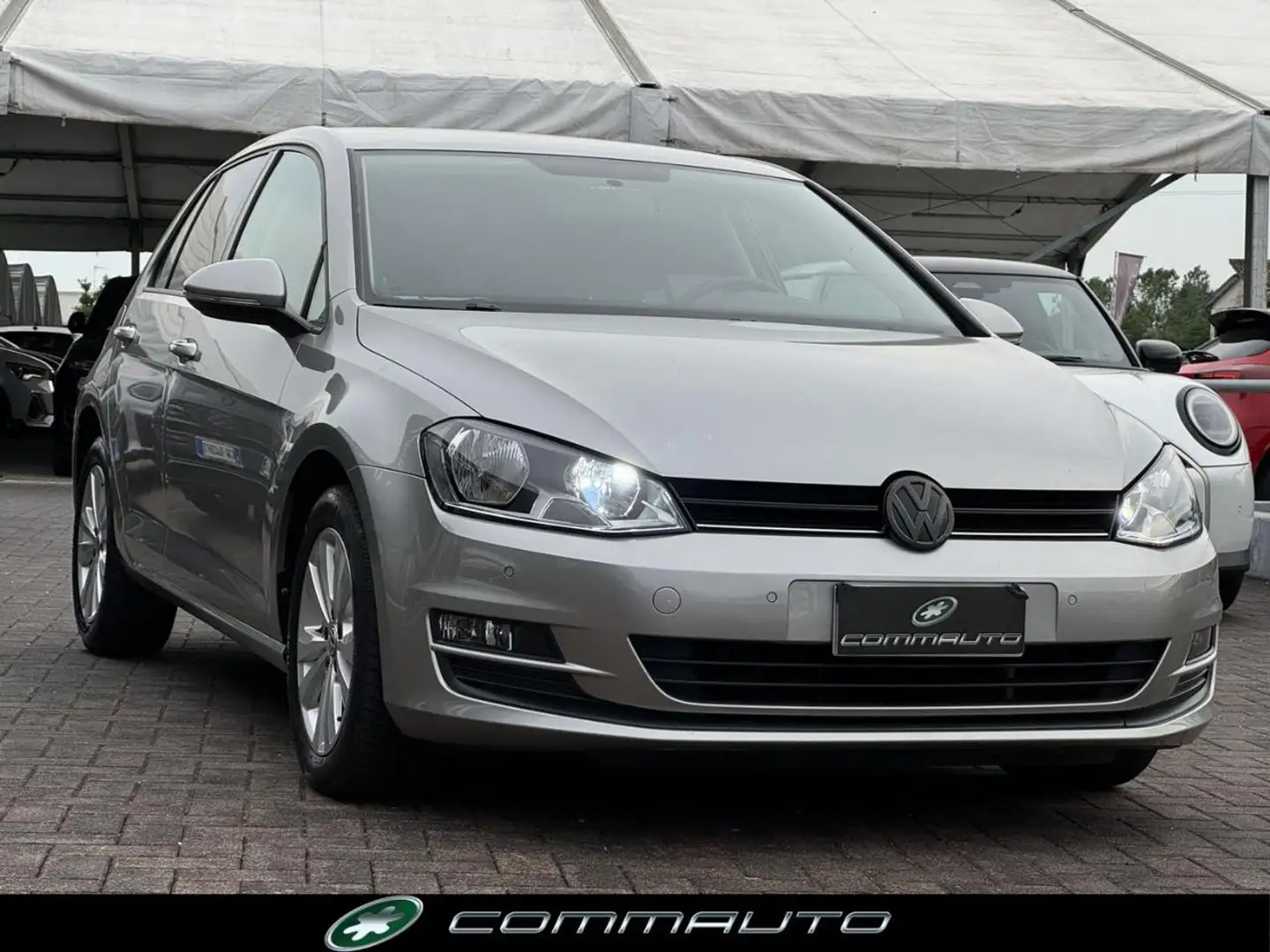 Volkswagen Golf 1.6 TDI 110 CV DSG 5p. Highline Gris - 2