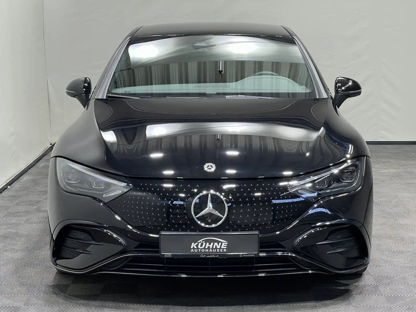 Mercedes-Benz EQE 500 4M AMG Premium Airmatic+4,5°+Hyperscreen Noir - 2