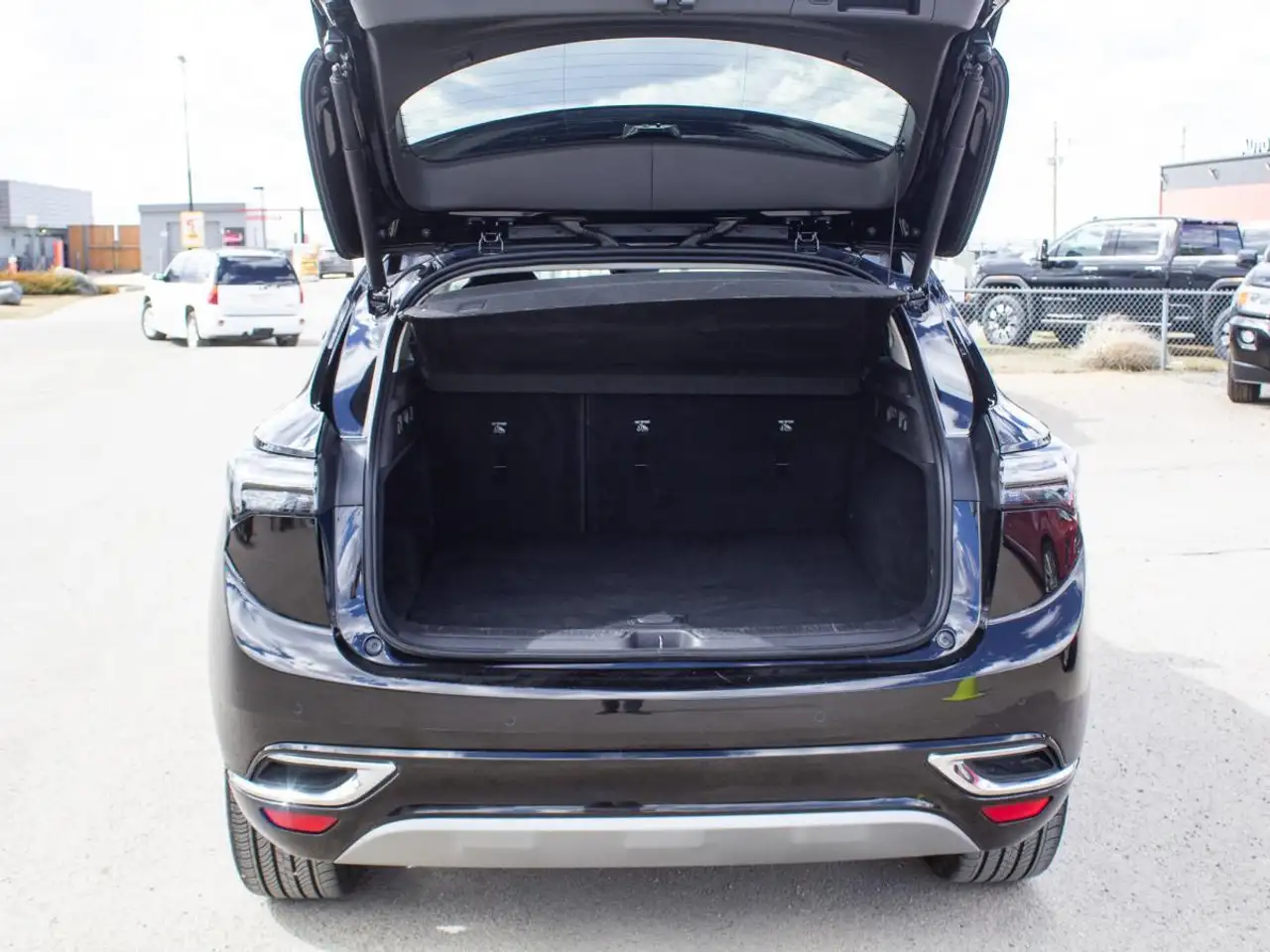Buick Envision снимка Buick Envision