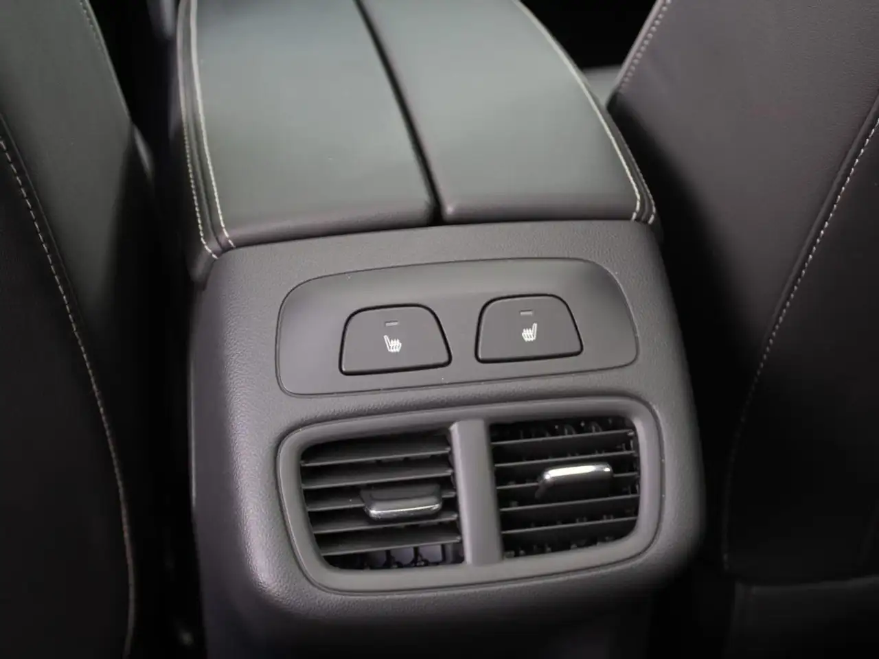 Buick Envision снимка Buick Envision