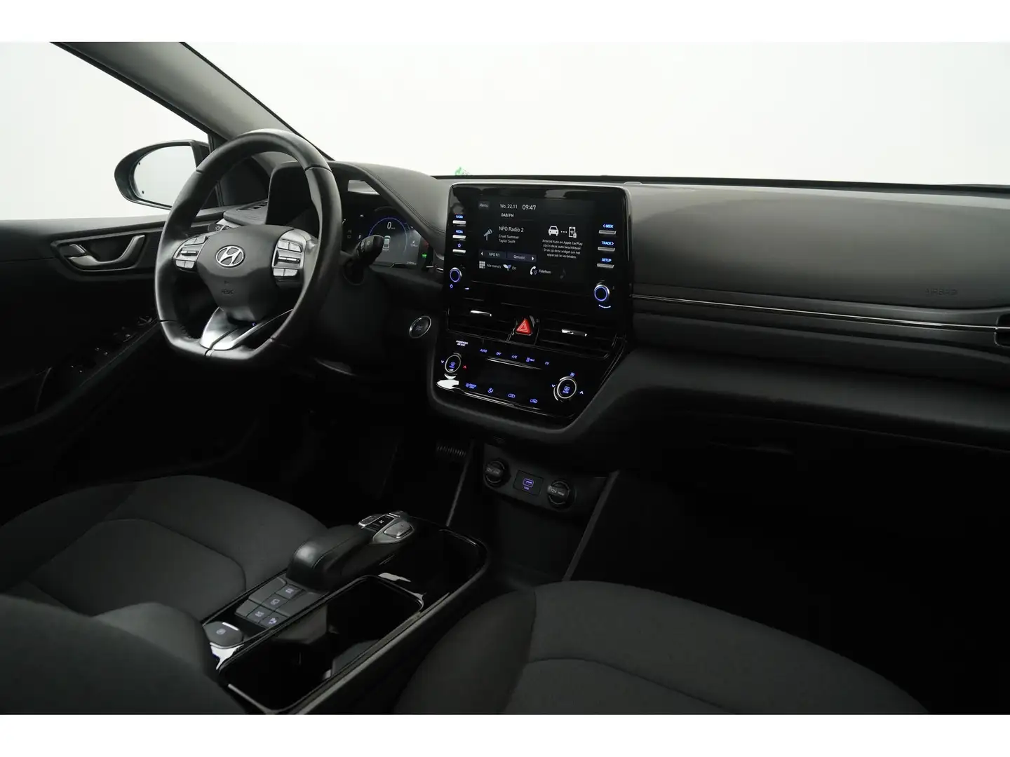 Hyundai IONIQ EV 38 kWh | 16.945 na subsidie | Apple Carplay | Z Zwart - 2