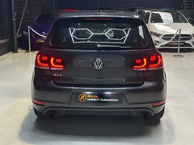 Volkswagen Golf view 5