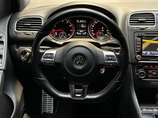 Volkswagen Golf view 14
