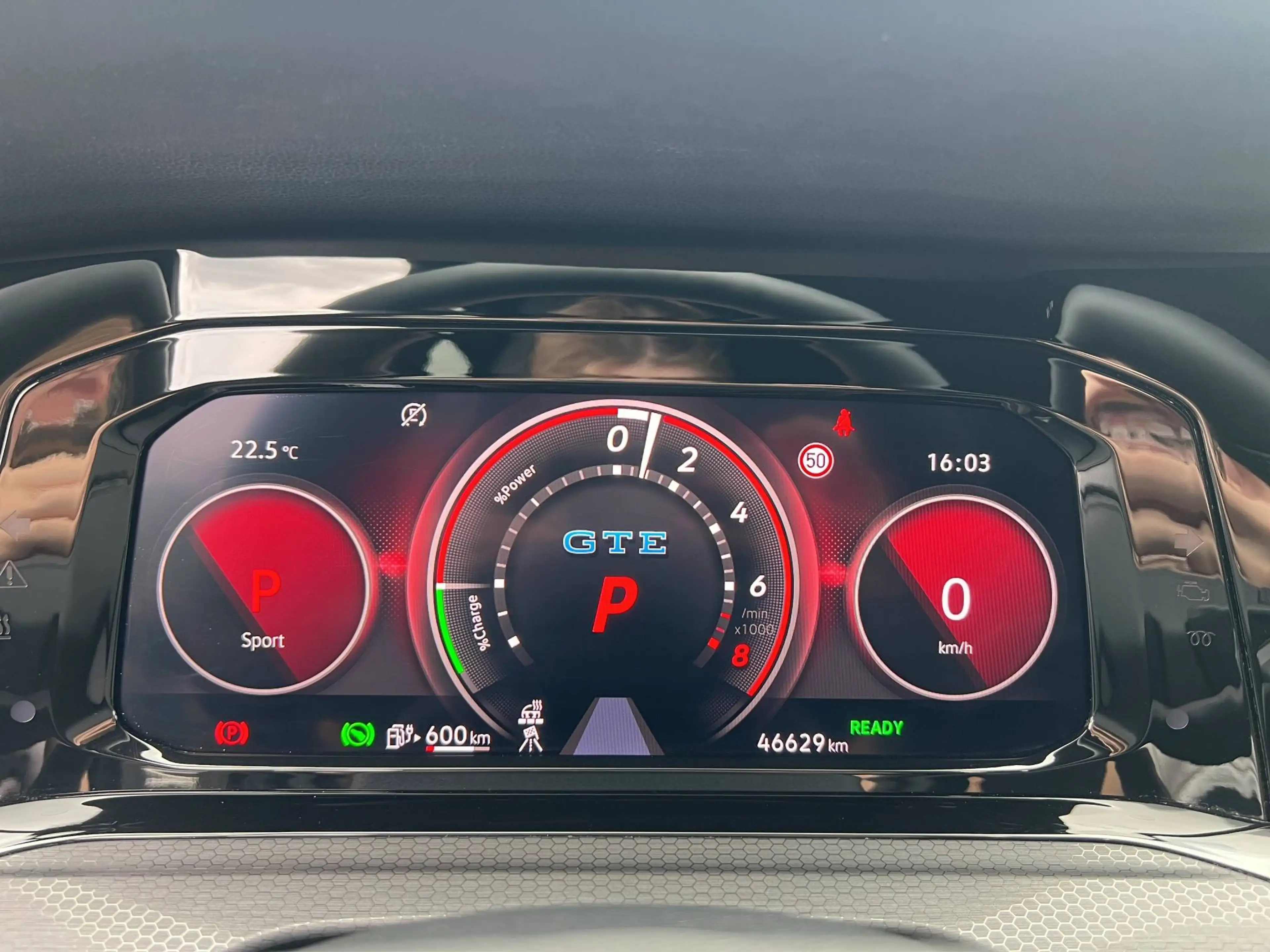 Volkswagen Golf GTE 1.4 eHybrid PHEV 245pk DSG • LED+Mistlichten • Head-up • Black-style • Trekhaak — photo 3