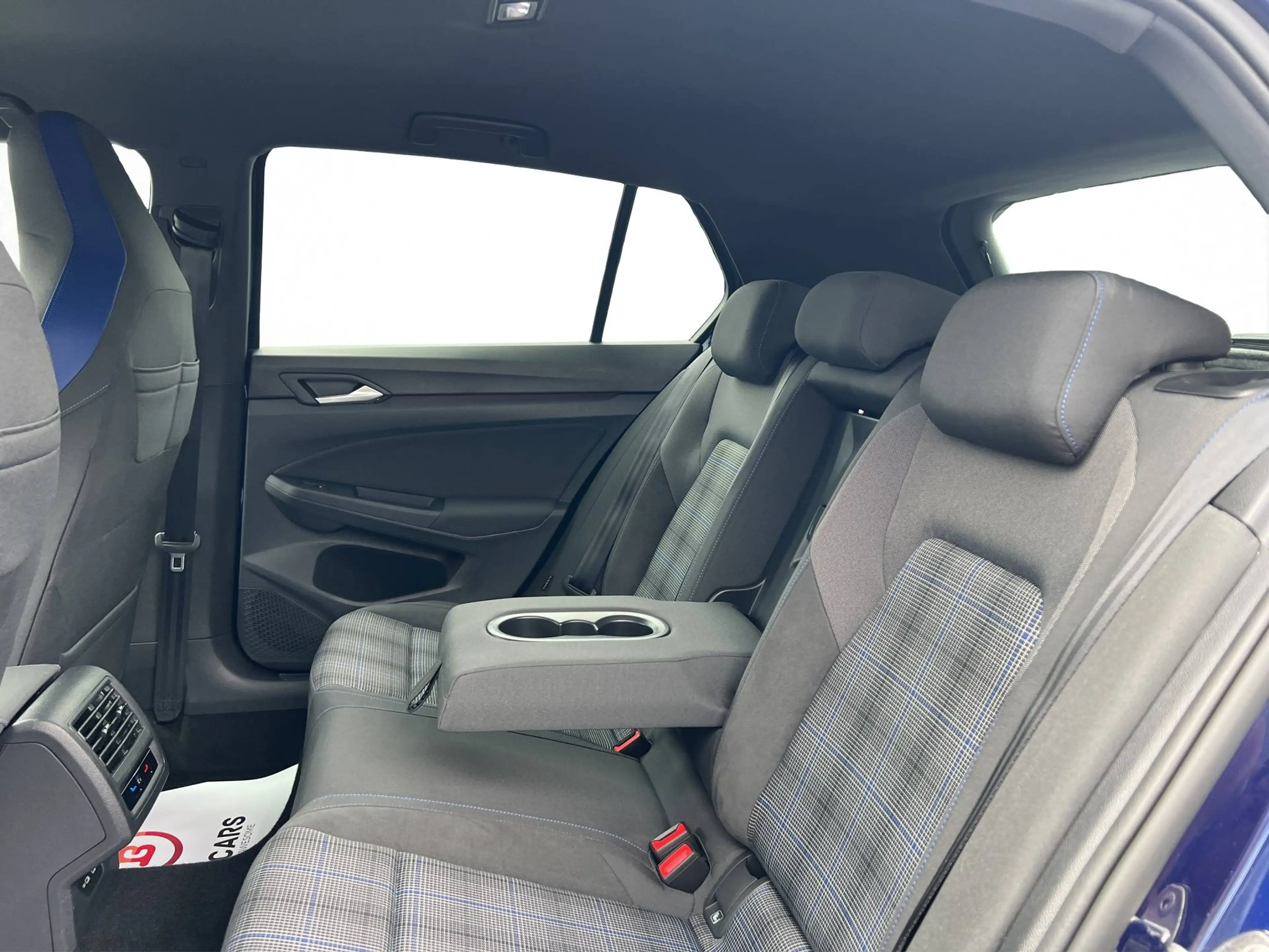 Volkswagen Golf GTE 1.4 eHybrid PHEV 245pk DSG • LED+Mistlichten • Head-up • Black-style • Trekhaak — photo 14