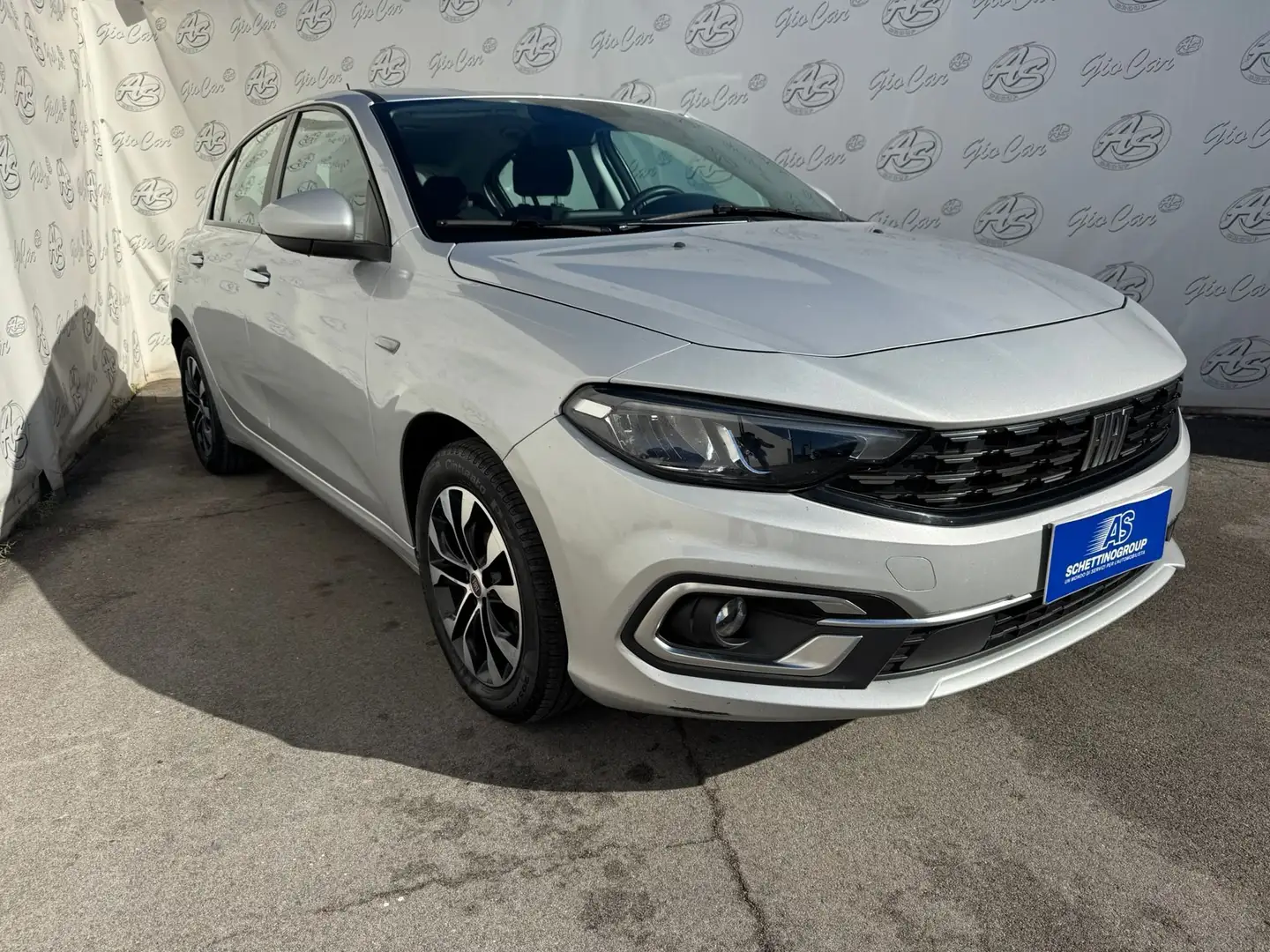 Fiat Tipo 1.3 mjt 95CV CityLife 5p Navi Camera Led Argent - 1