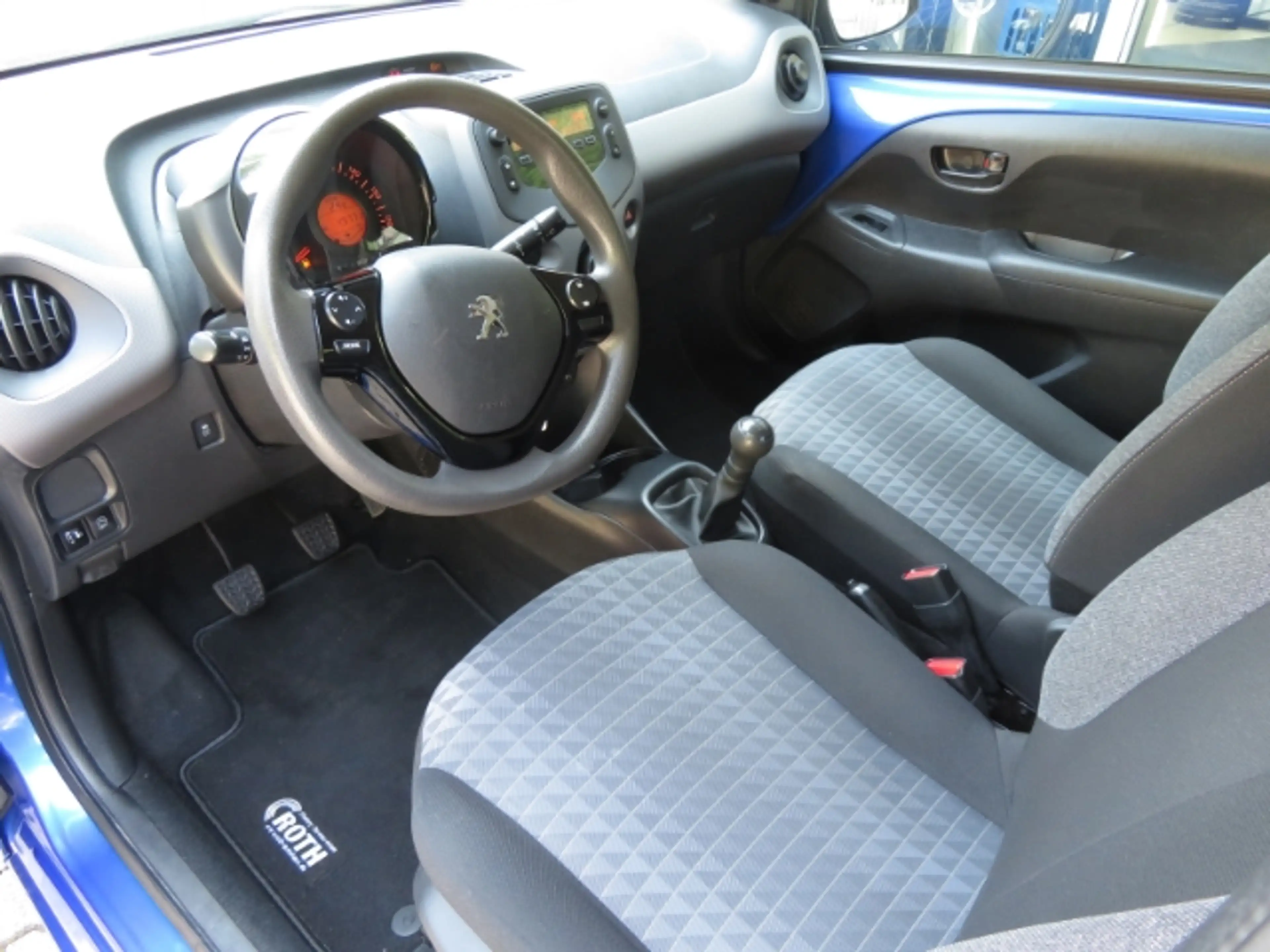 Peugeot 108 VTI 72 Stop&Start Active Notbremsass. Tel.-Vorb. K — photo 8