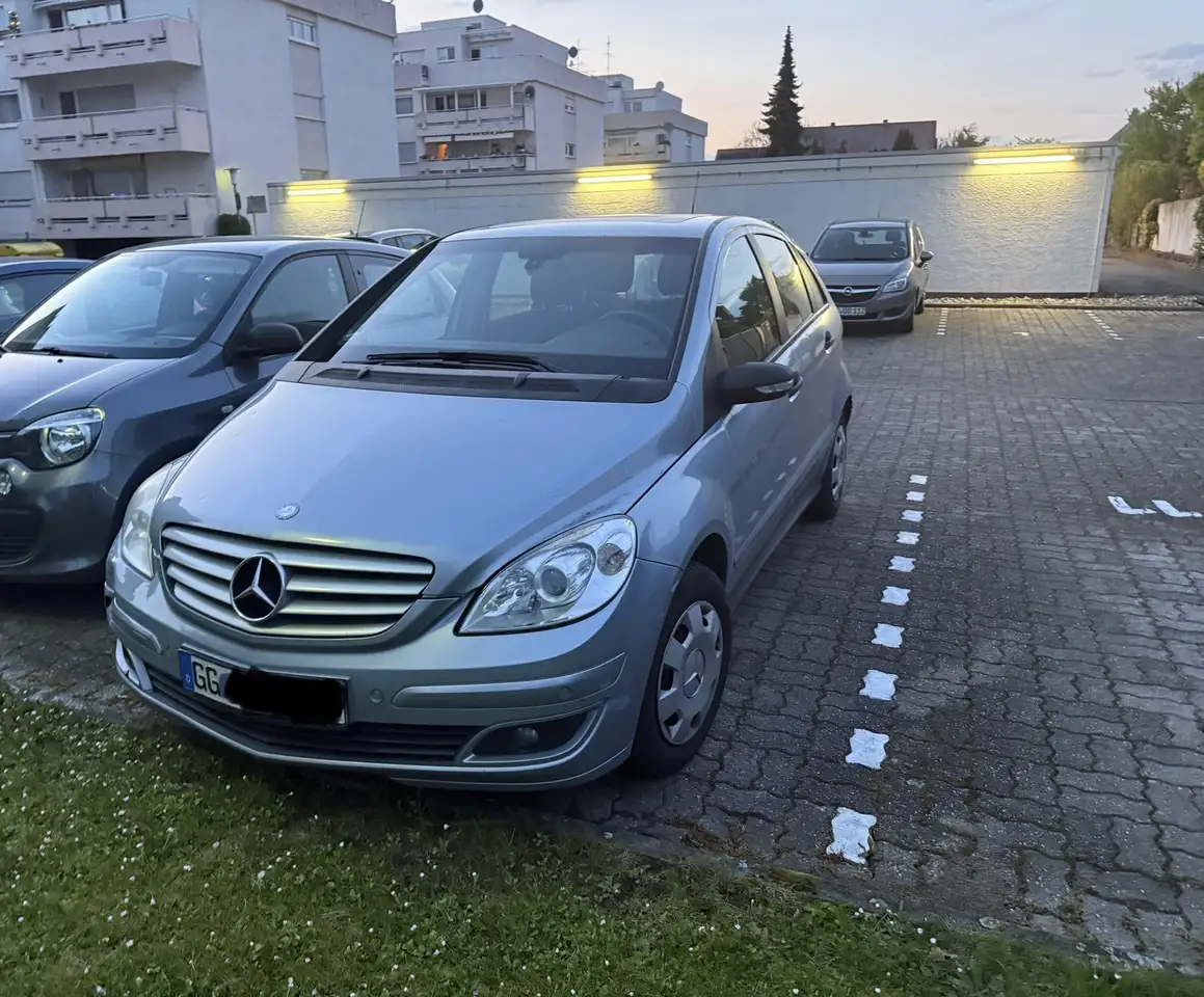 Mercedes-Benz B 150
