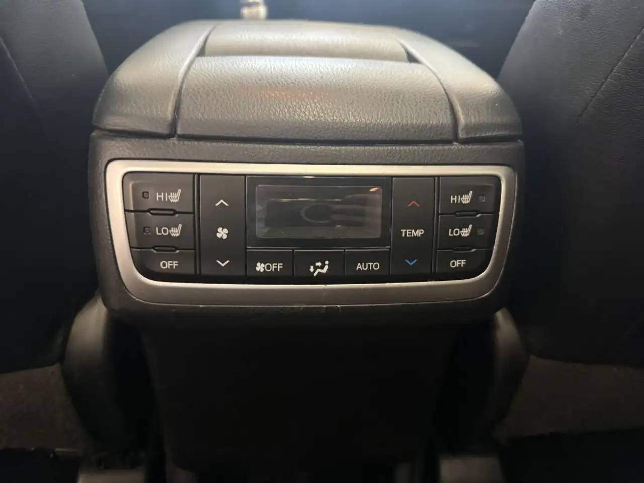 Toyota Highlander снимка Toyota Highlander