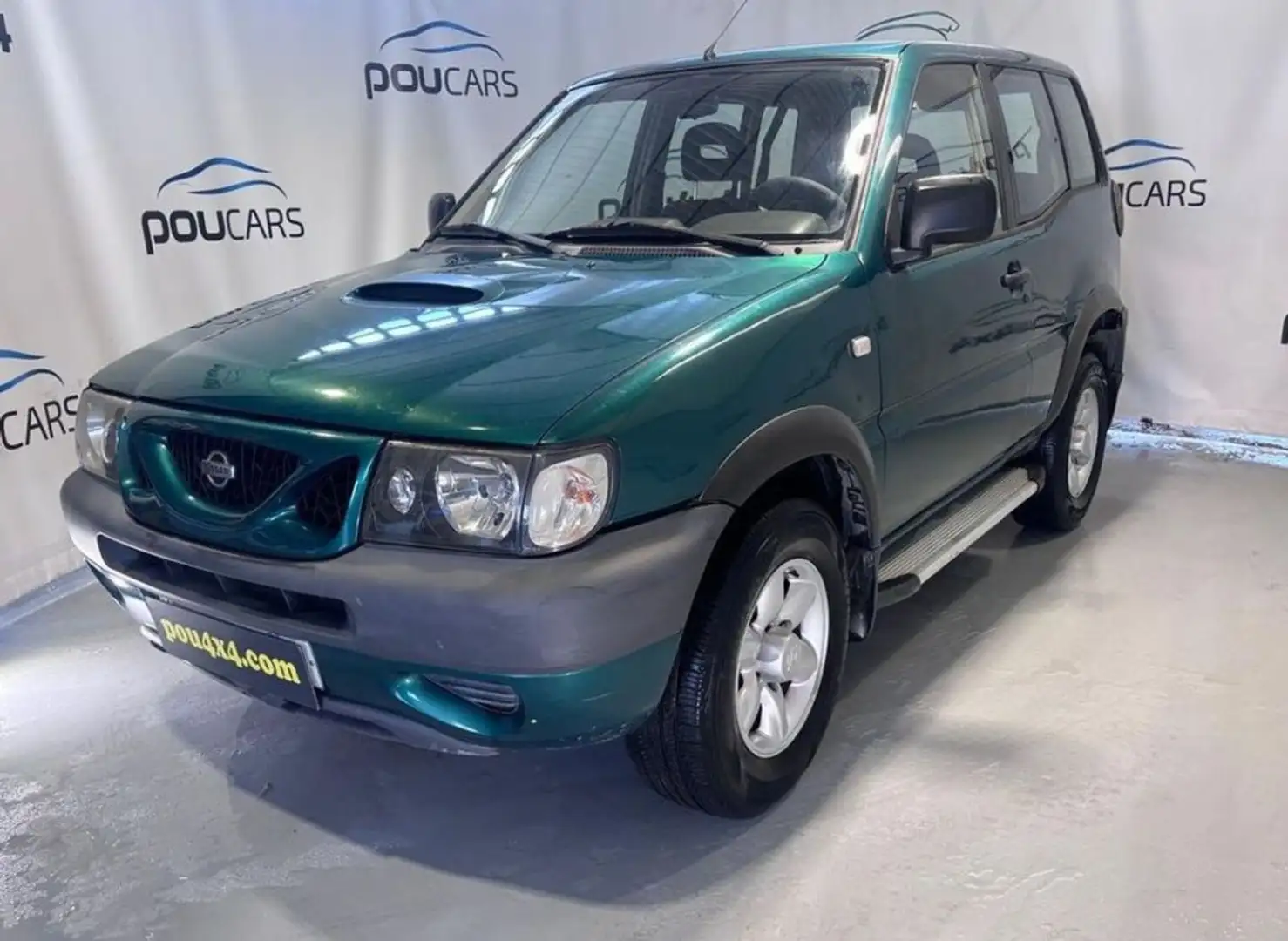 Nissan Terrano 2.7 TD Sport Verde - 2