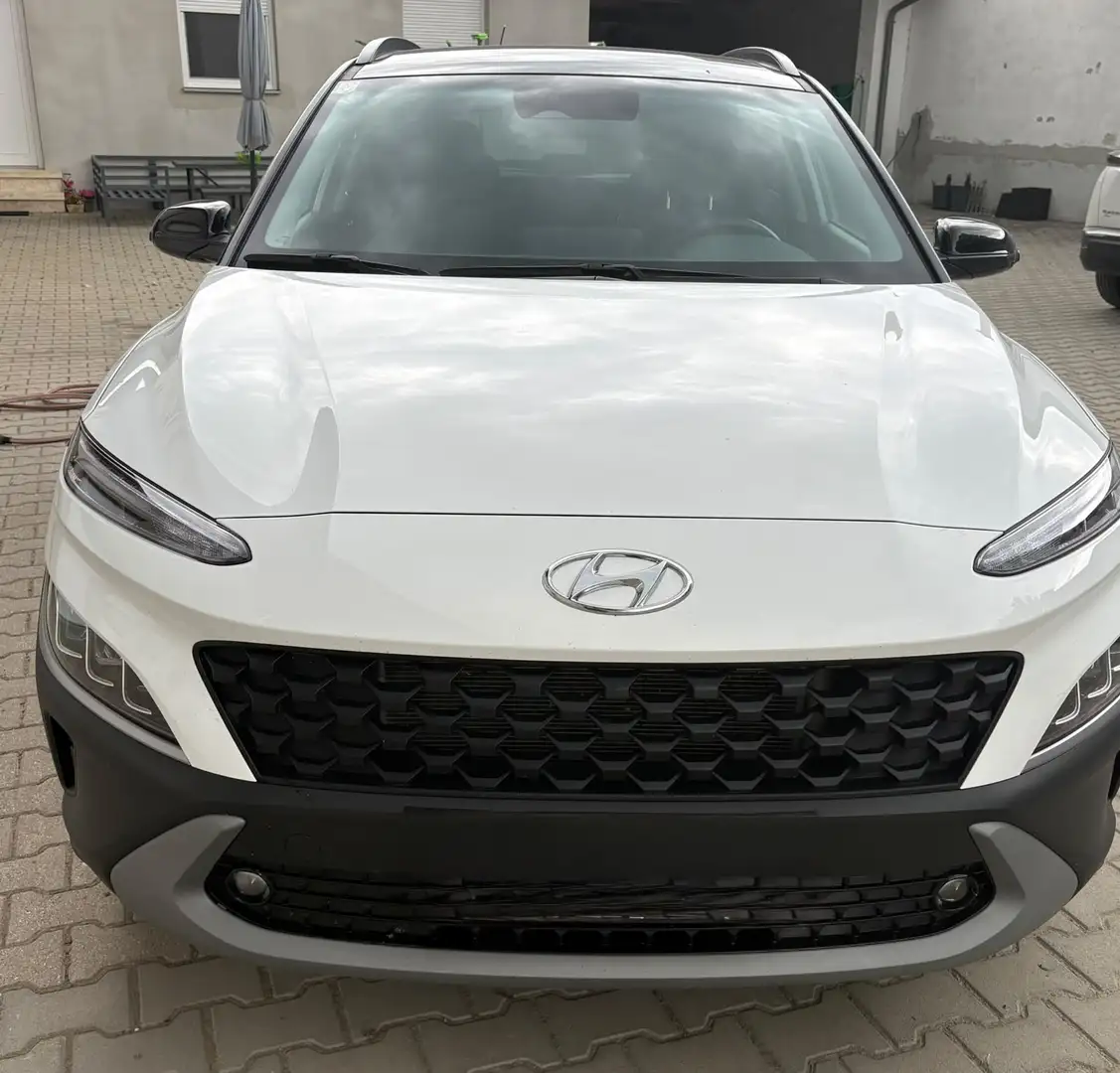 Hyundai KONA Kona 1,0 T-GDi 2WD Trend Line Trend Line Weiß - 1
