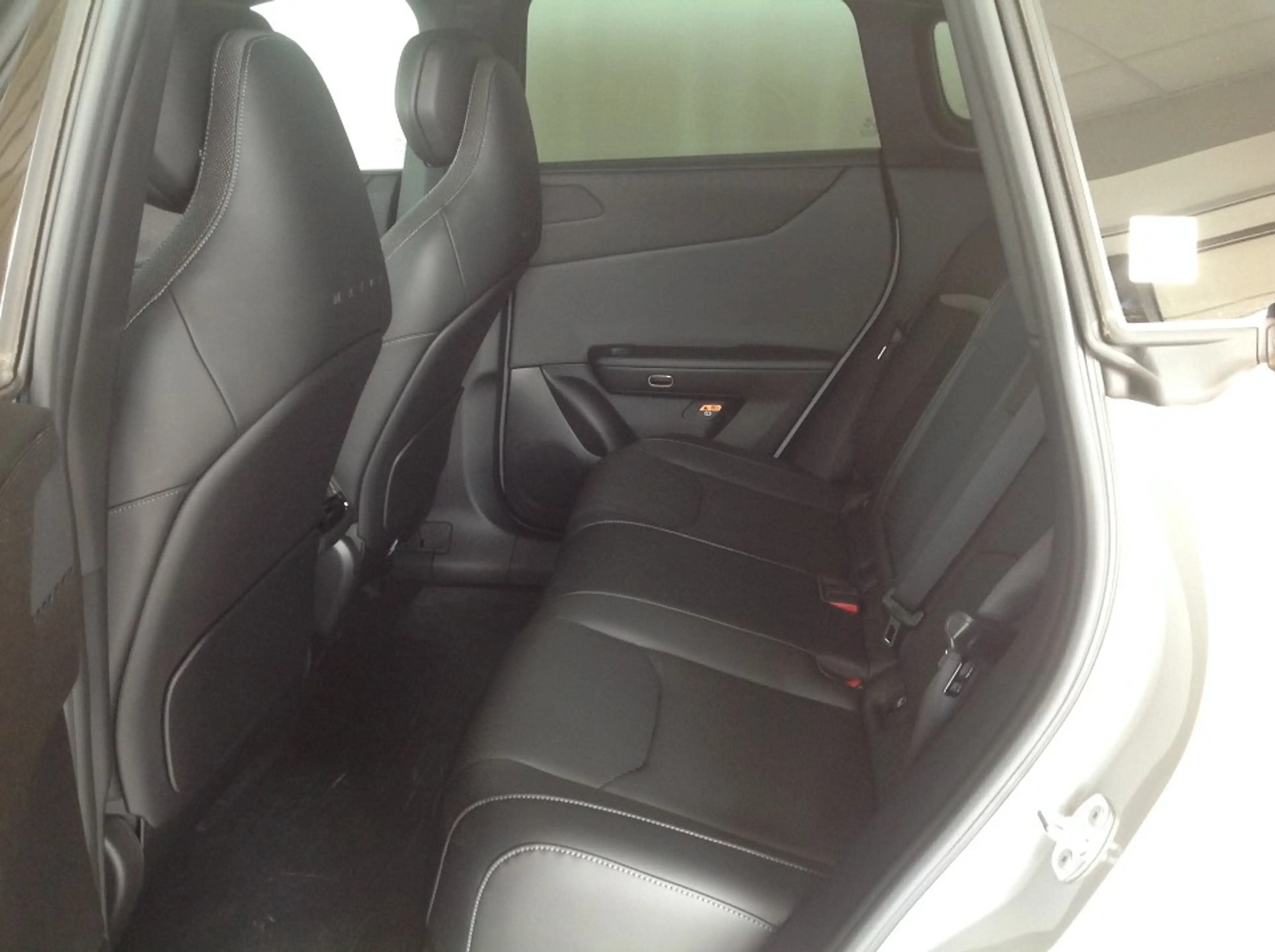 Mazda CX-6e EV 258ps — photo 8