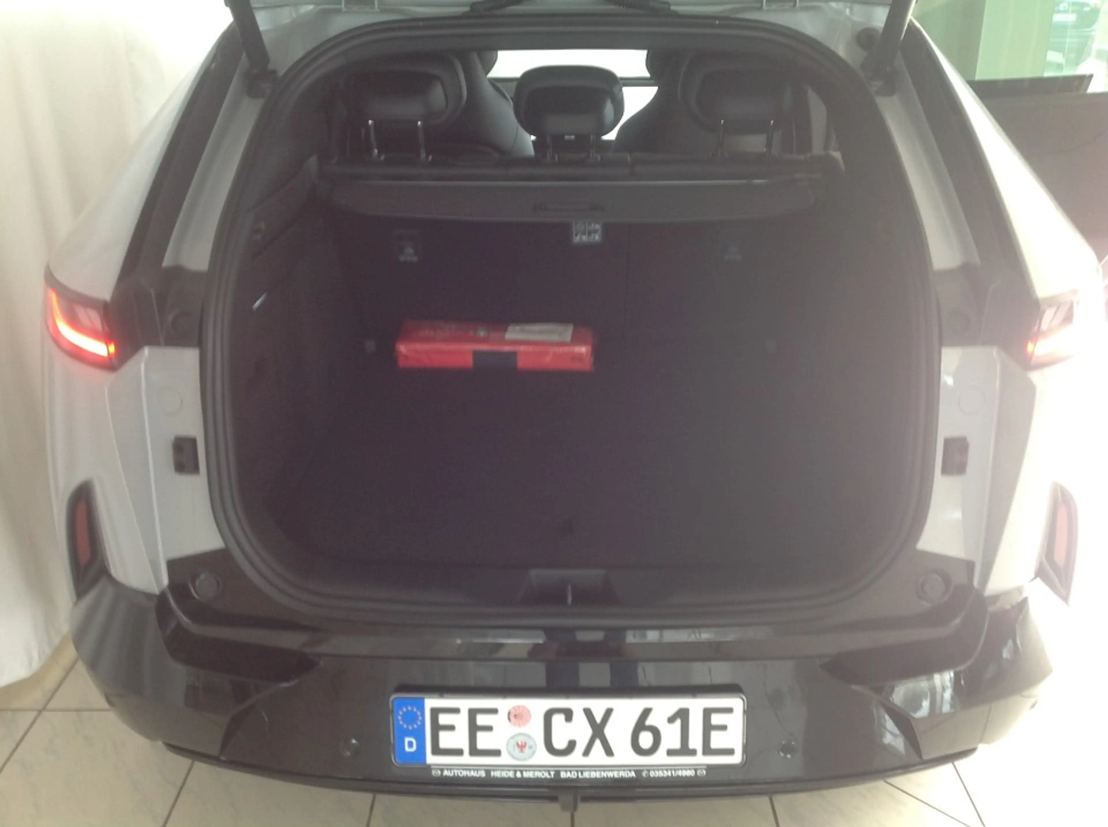 Mazda CX-6e EV 258ps — photo 11