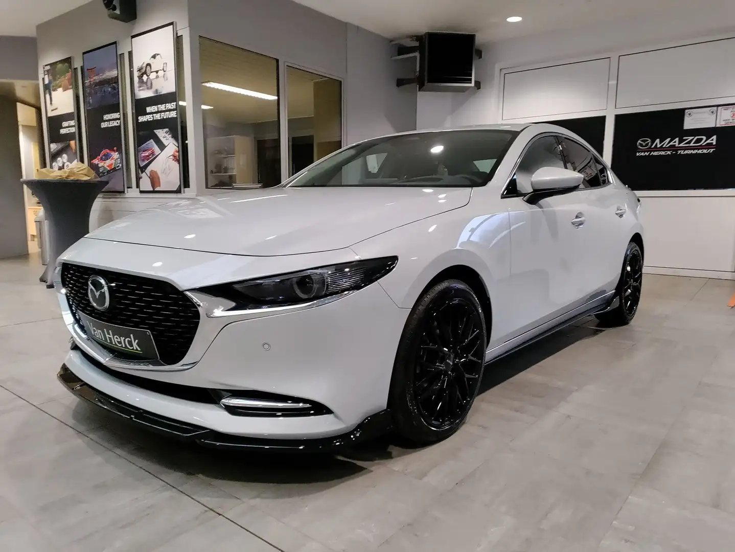 Mazda 3 2.0 e-SKYACTIV X Exclusive-Line AUT + MPS -line p - 1