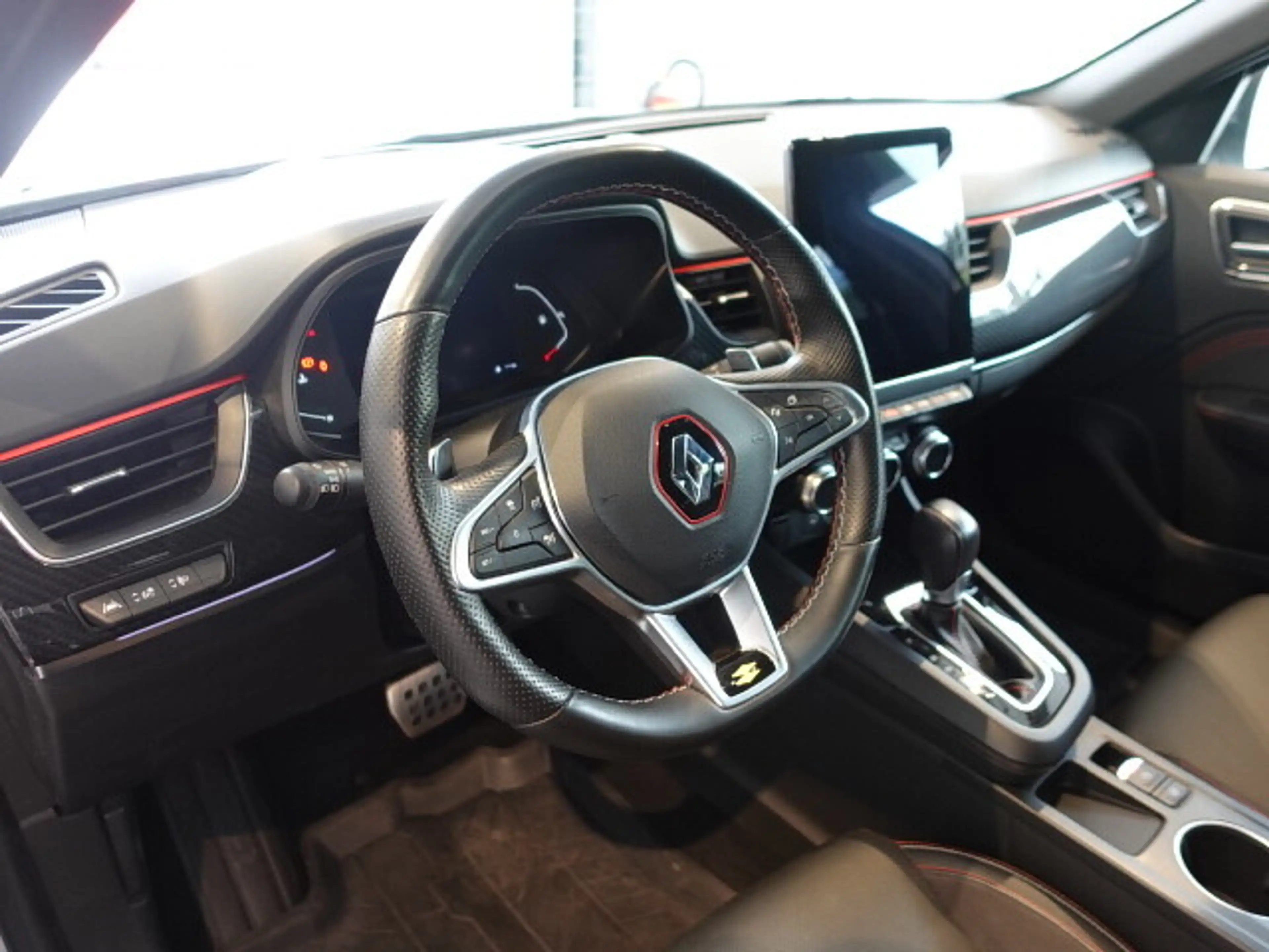 Renault Arkana TCe 140 EDC PF R.S. Line Aut. — photo 13