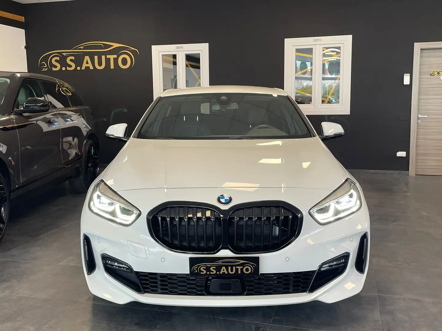 BMW 118 D 2.0 M SPORT INTERNO ED ESTERNO CON GARANZIA  BMW Weiß - 2