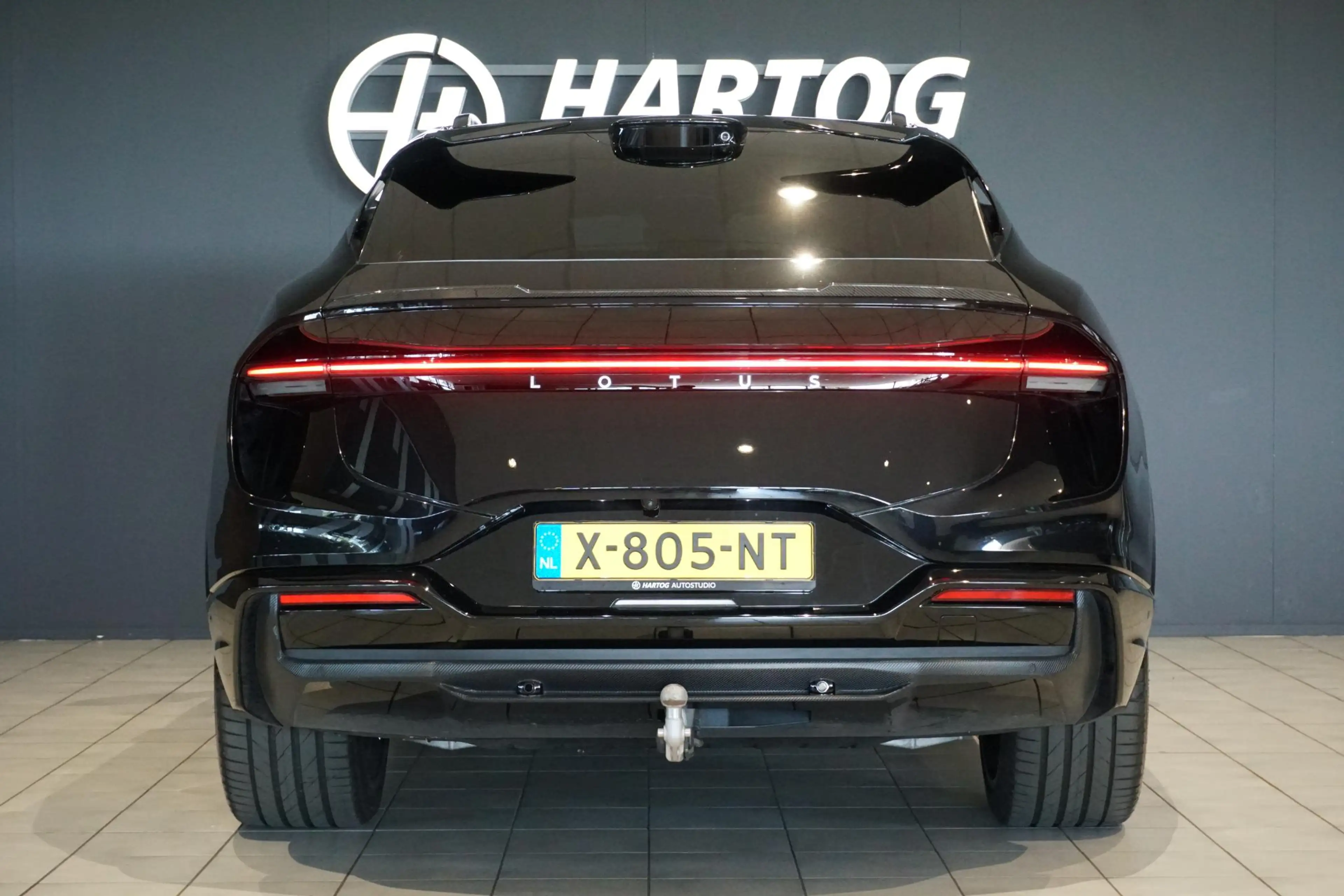 Lotus Eletre EDS 450 4WD 112 kWh 612PK + TREKHAAK / 22 INCH / L — photo 11