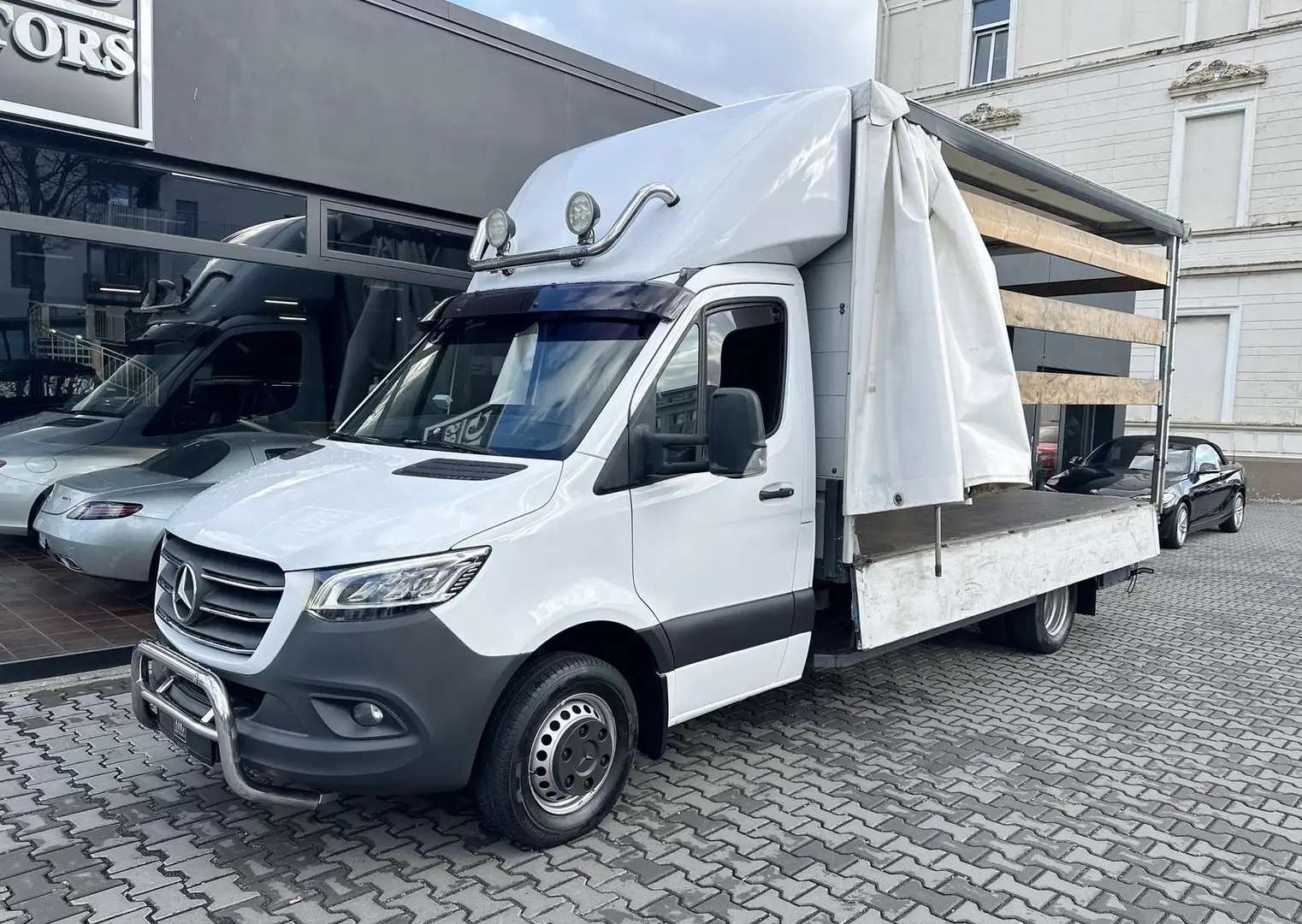 Mercedes-Benz Sprinter 519 5,5T V6 MAXI L3 AC STANDHZ PRITSCHE SPRIEGEL Weiß - 1