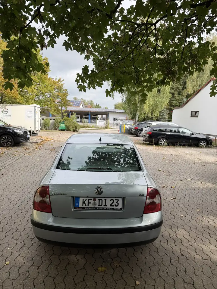 Volkswagen Passat 2.0, foto 2