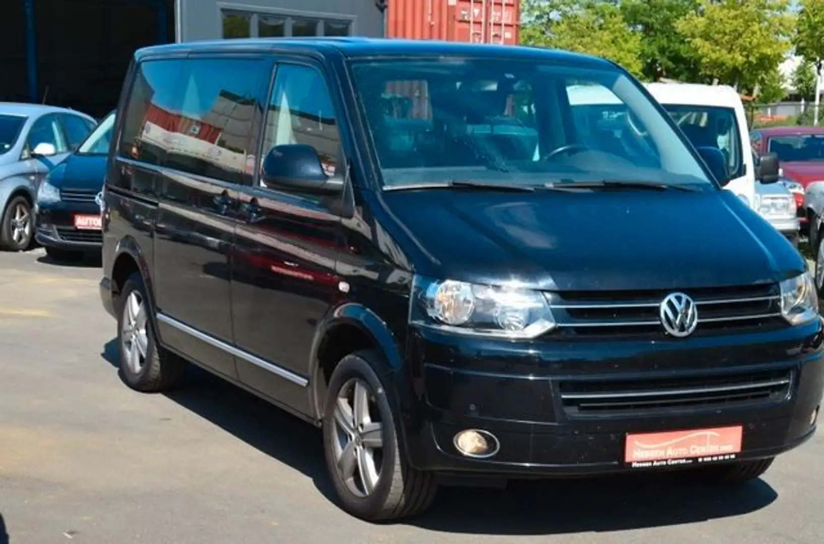 Volkswagen T5 Multivan *7 Sitze*Leder*Highline*ab.AHK*2.Hand Schwarz - 2
