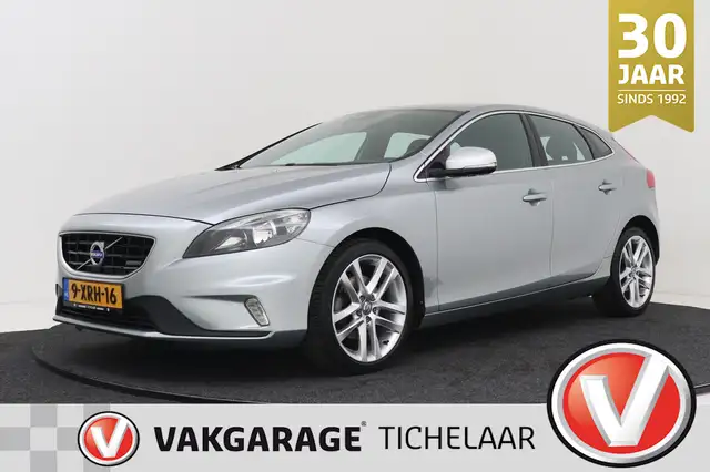 Volvo V40 1.6 T2 R-Design | NAP | Navigatie | Alcantara/lede