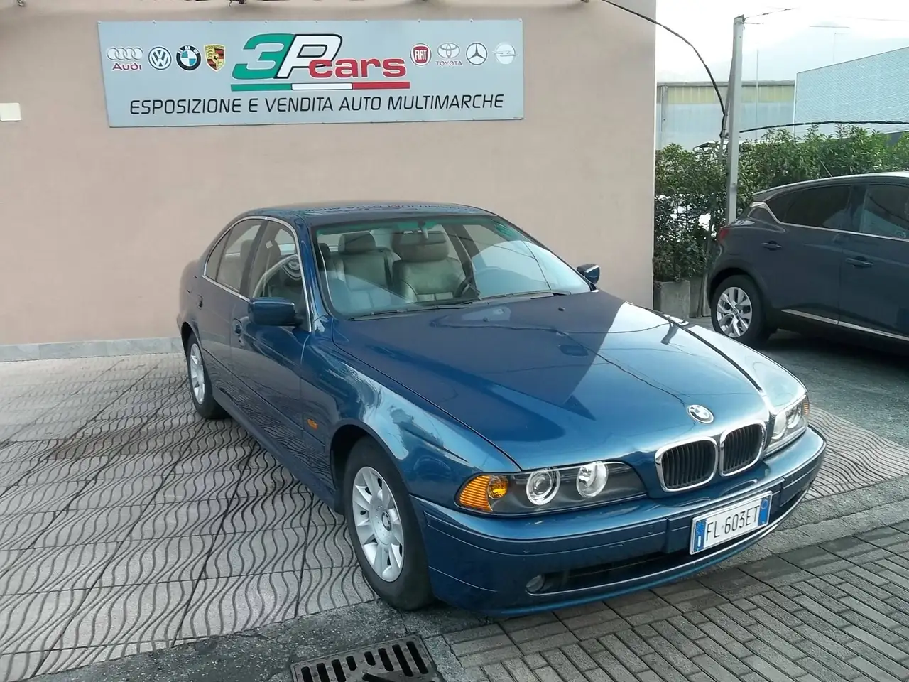 BMW 520