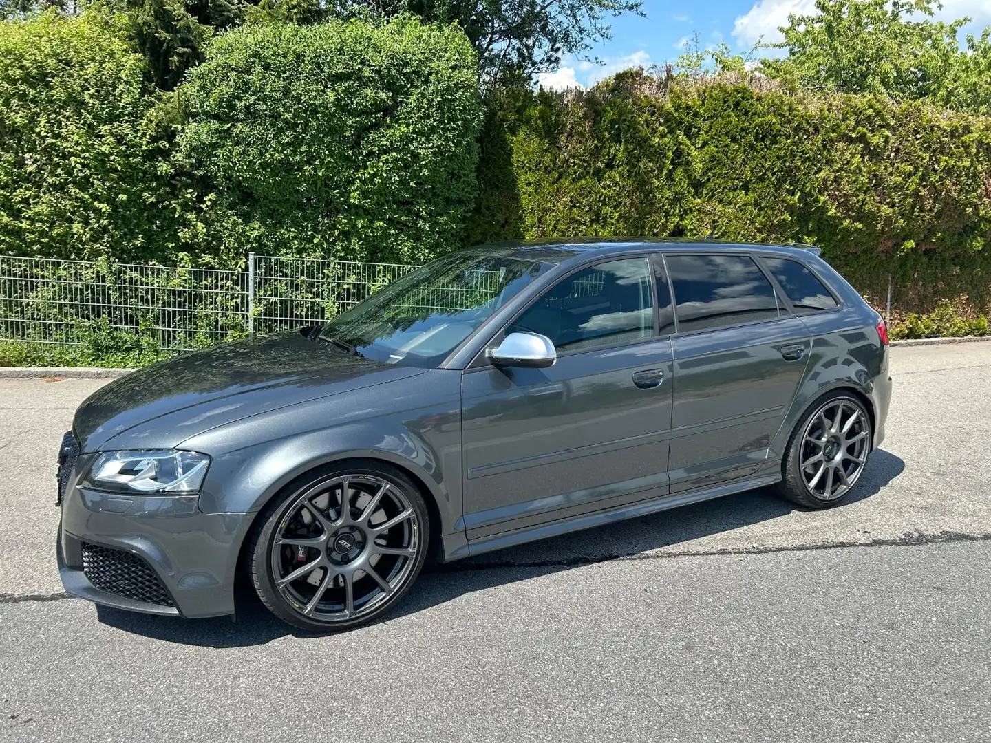 Audi RS3 RS 3 Sportback 2.5 TFSI quattro Grau - 2