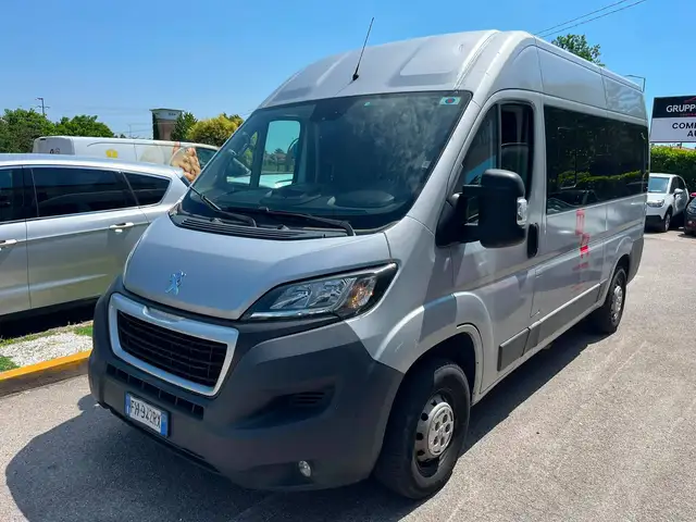 Peugeot Boxer 2.0bledi 130cv LZHZ CONFORT PULMINO