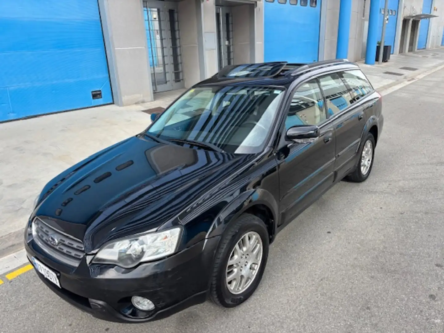 Subaru OUTBACK 2.5i Aut. Černá - 2