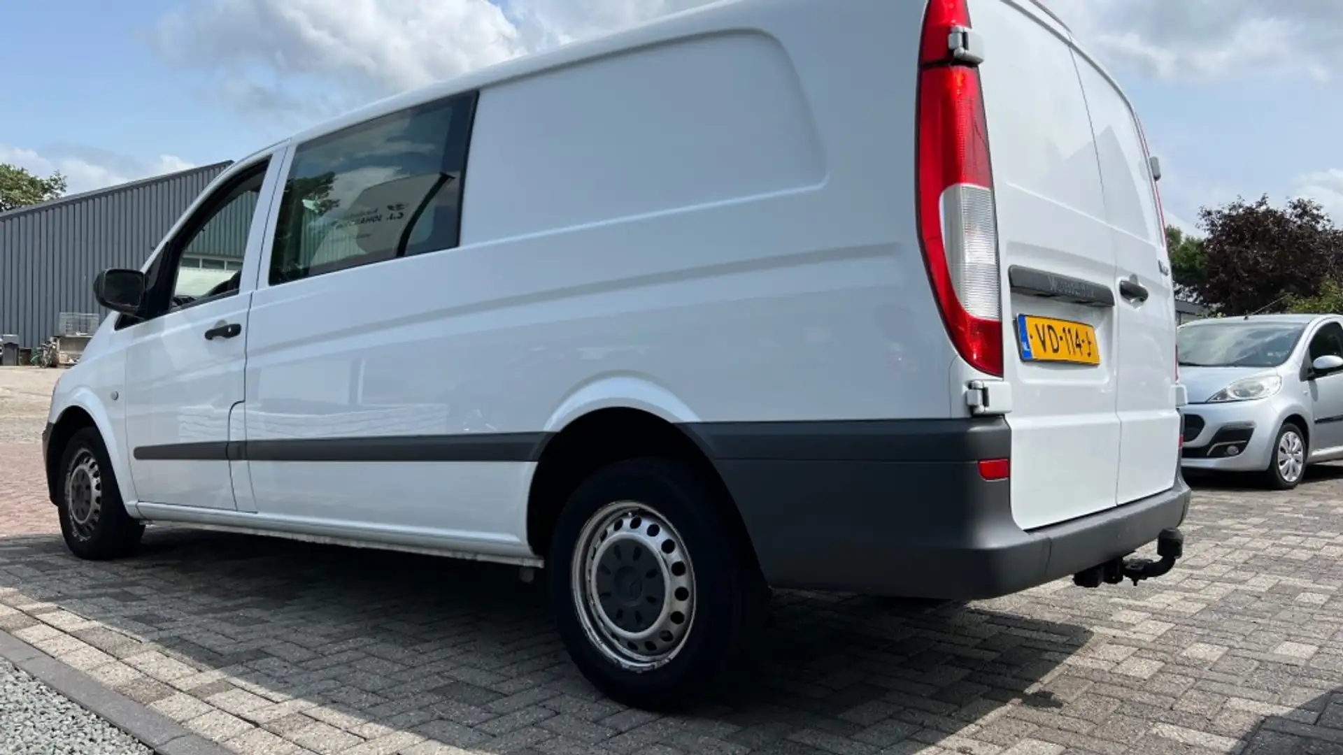 Mercedes-Benz Vito 113 CDI 343 Blanc - 2