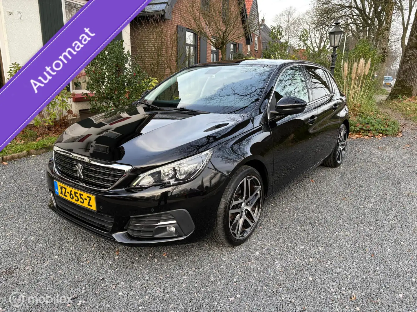 Peugeot 308 1.2 PureTech Allure | AUTOMAAT | NAVI | 5DRS | Schwarz - 1